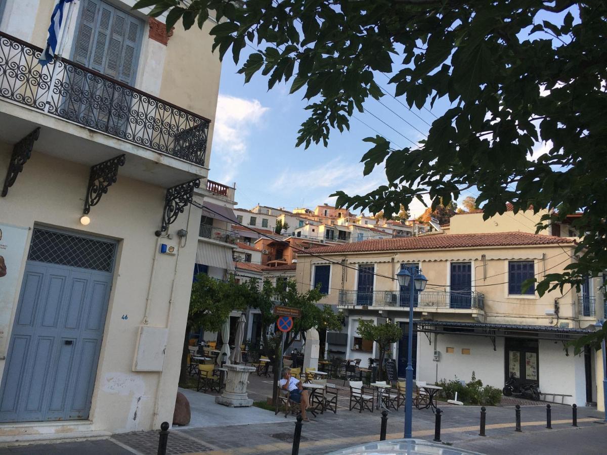 Betty'S Apartments Poros Town Exterior photo