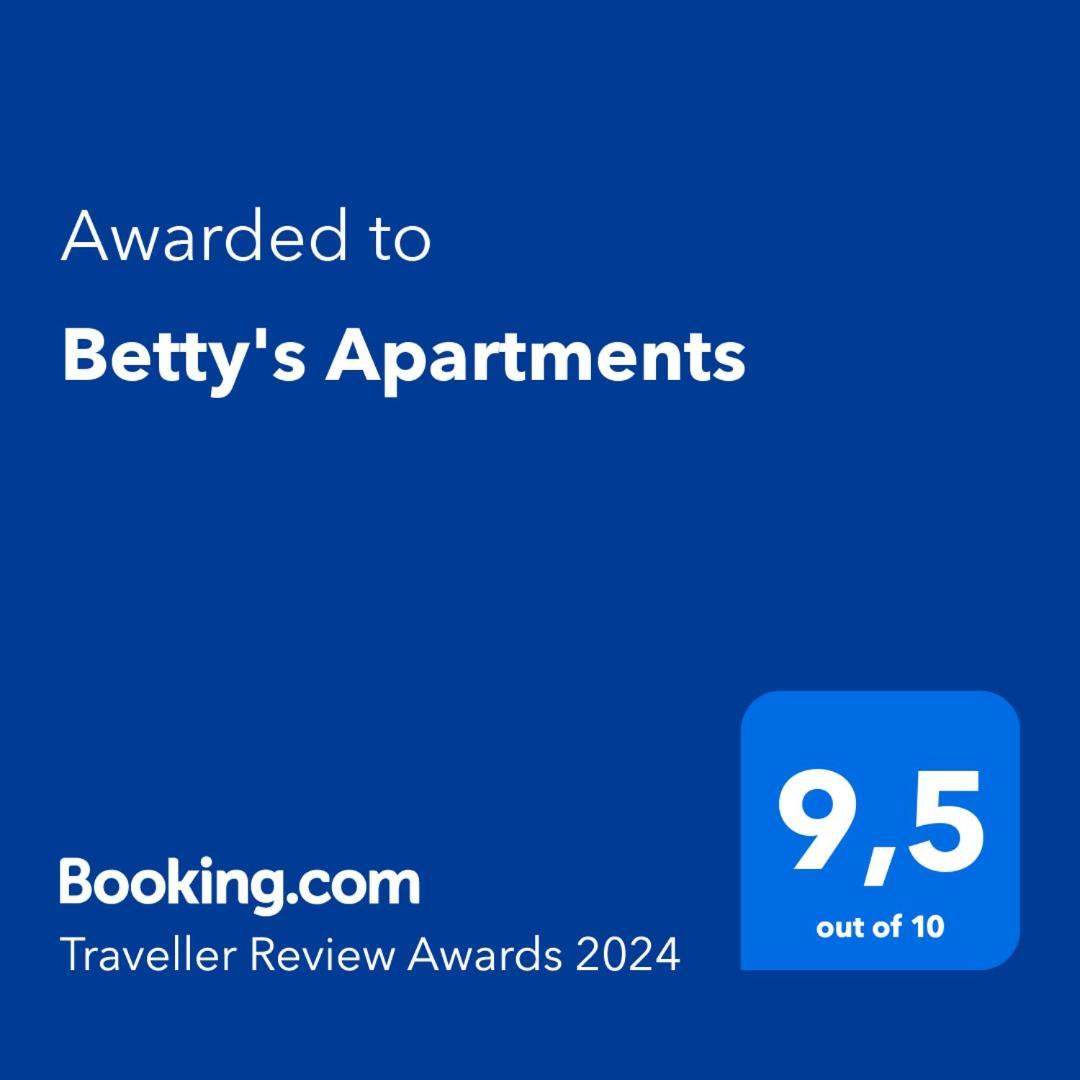 Betty'S Apartments Poros Town Exterior photo